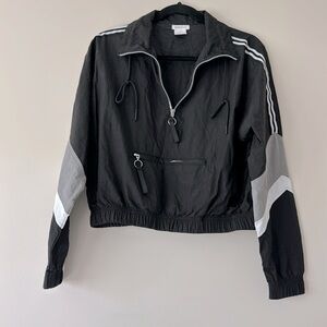 BCBG cropped, half-zip wind breaker